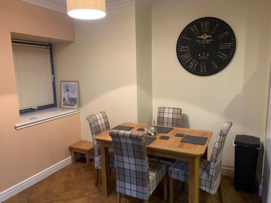The Old Post Office Apartment Golspie Exterior photo